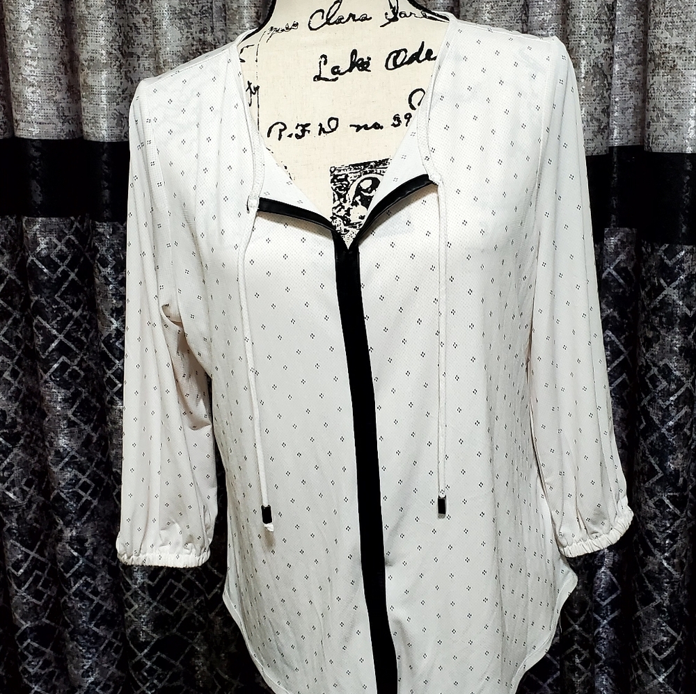 Liz Claiborne women's top size PL